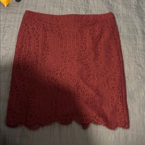 LOFT Scalloped Lace Pencil Skirt